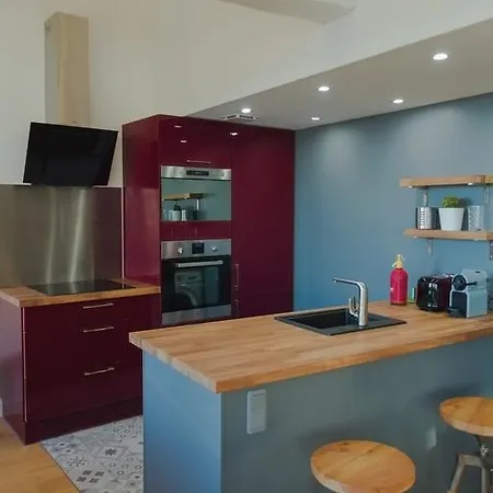 Apartman La Loge Du 12 *