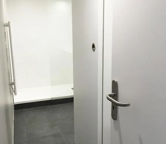 La Loge Du 12 アパート